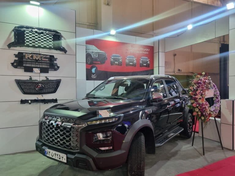 حضور شرکت اروند نگر، تولیدکننده قطعات پلاستیکی خودرو، در نمایشگاه